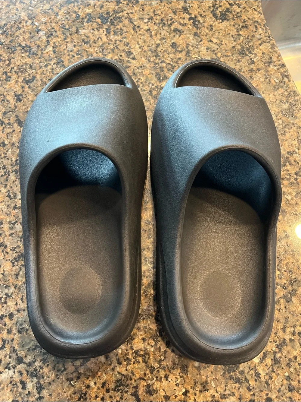 Yeezy slides newer